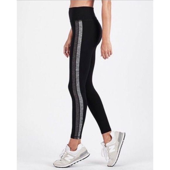 Vuori Pants - Vuori Racer High Rise Side Stripe Leggings Black Gray Size XL